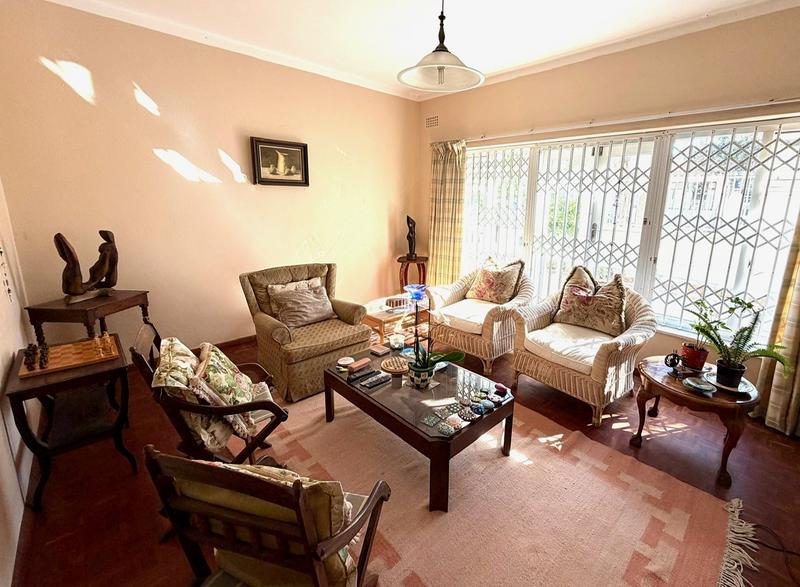To Let 2 Bedroom Property for Rent in Fish Hoek Western Cape